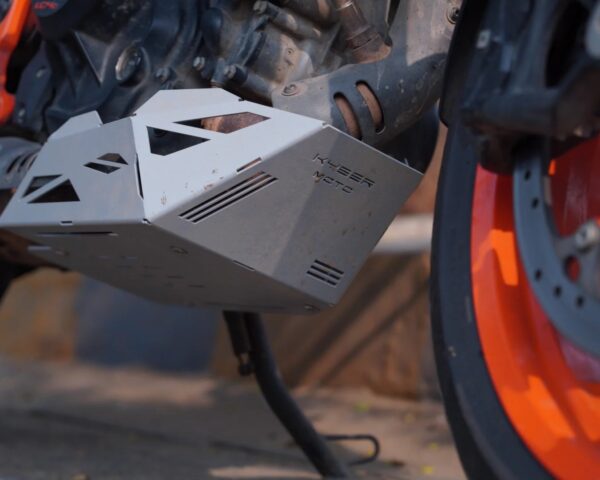 Kybermoto Rouge Bash plate Aluminium powdercoat For Duke 390 -Gen 3 - Image 2