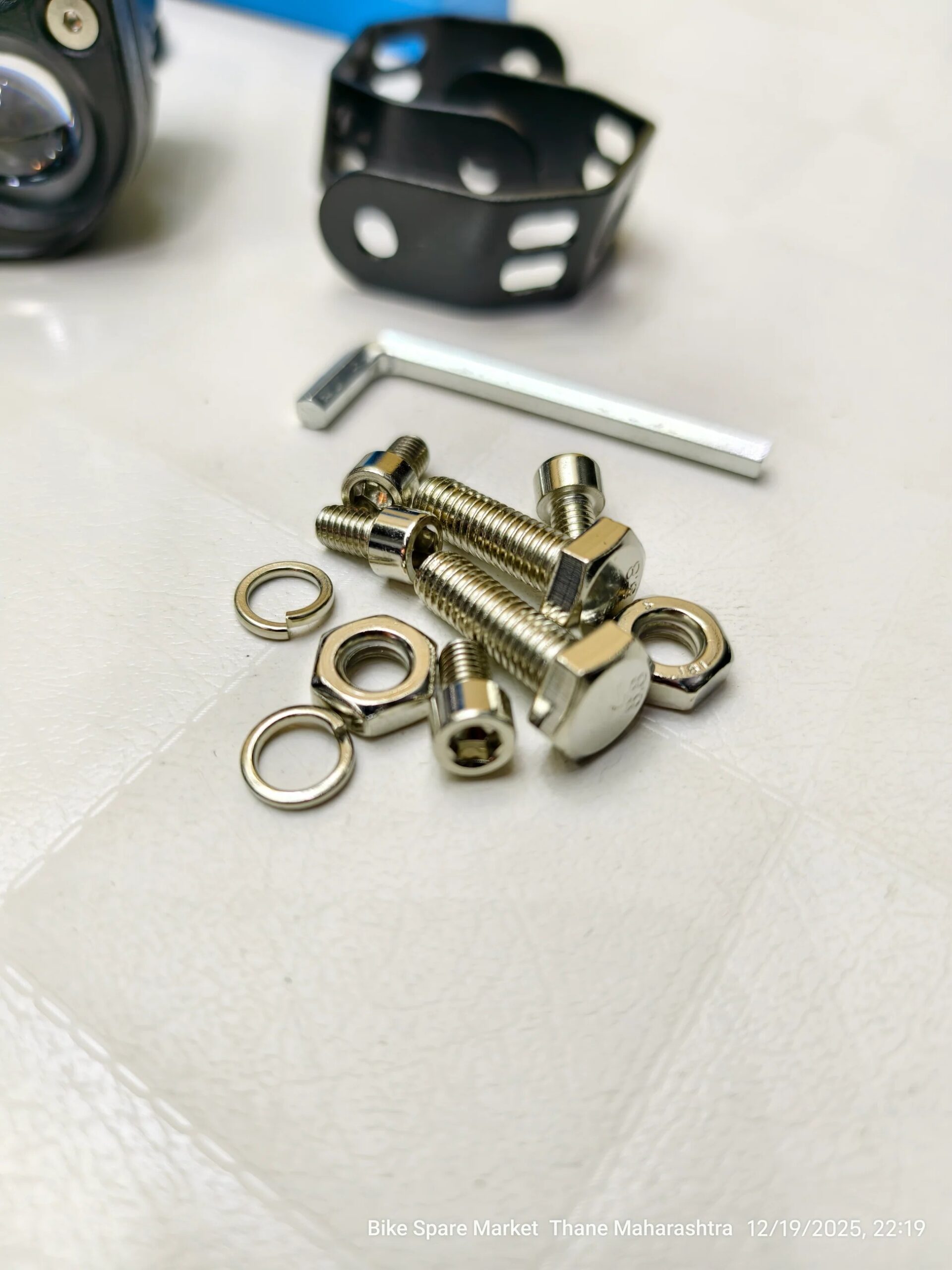 HjG 4×4 Lens 80W With Wiring Harness Clamp ( 6 Months Warranty ) - Image 2